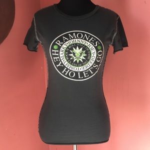 Ramones t-shirt